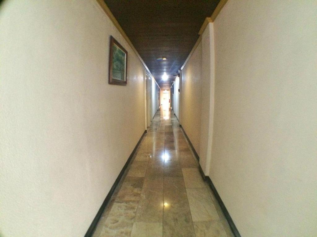 Suzuki Beach Hotel Olongapo Luaran gambar